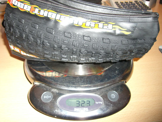 Maxxis Flightweight 330