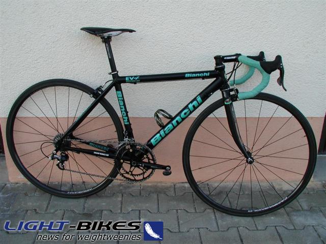 5,87 kg - Bianchi EV4 Plus