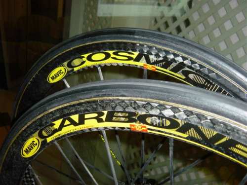 New pics from Mavic Cosmic Carbone Ultimate Wheels.