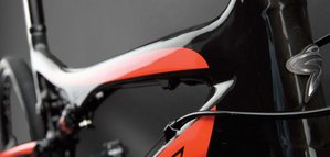 Santa-Cruz-Blur-XC Carbon 4